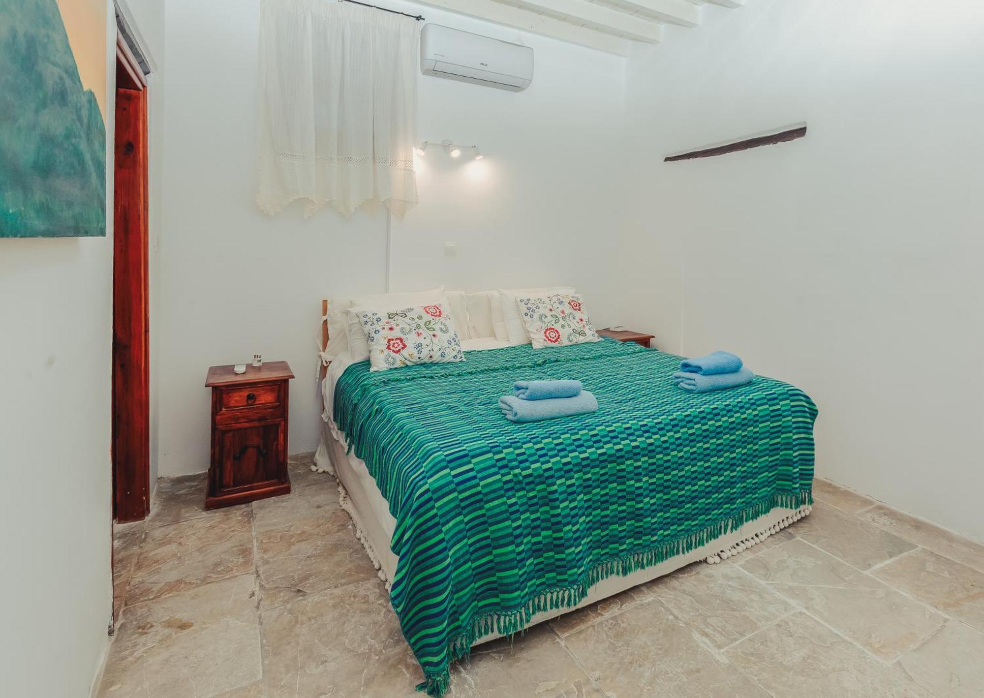 Archondia House - Holiday Apartments With Pool Kalawasos Zewnętrze zdjęcie